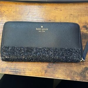 Kate spade continental wallet